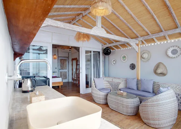 Oceana 1 Bdr On The Lembogan Est Area Nusa Lembongan